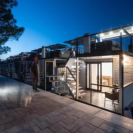 Dreamy Houseboat By The Sea With Terrace And Hot Tub Úszó hotel Portorož