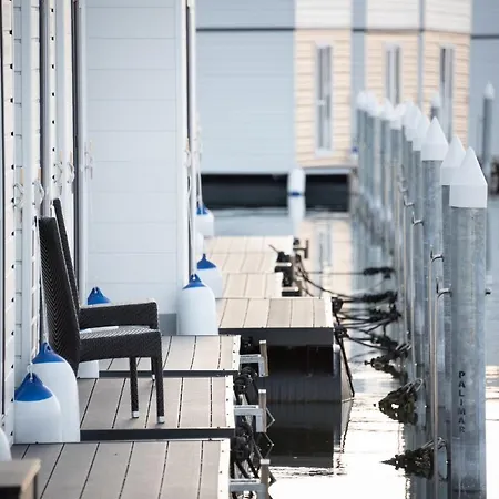 The Sea - Hausboot Floating Sea House Portoroz