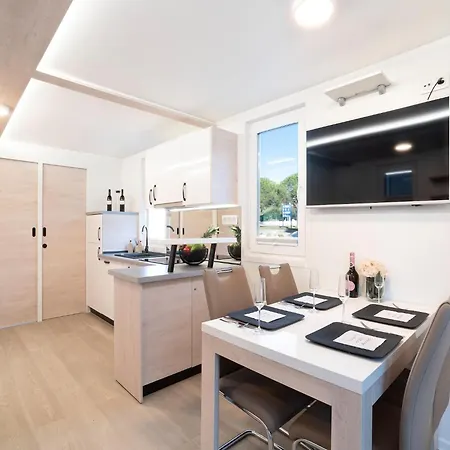 Dream Houseboat By The Sea With Whirlpool * 波尔托罗