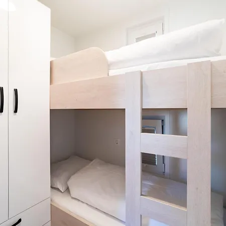 船屋 Dream Houseboat By The Sea With Whirlpool *