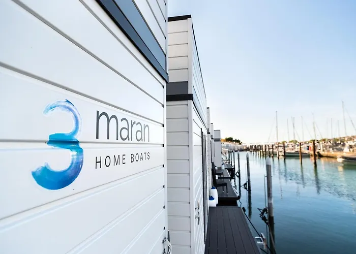 The Sea - Hausboot Floating Sea House